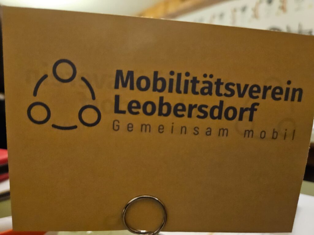 Austausch und Teamwork beim ersten MobiLEO-Stammtisch